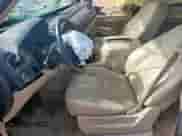 2008 Chevrolet Tahoe 3LT z VIN 1GNFC13038R126256, wystawiony jako Copart lot #68922415 z przebiegiem 184 525 mil mil oraz Szkoda całkowita • Salvage title. Historia ofert i sprzedaży dostępna na DreamBid. Obrazek 7.