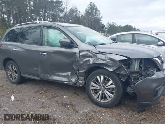 2020 Nissan Pathfinder SL z VIN 5N1DR2CN5LC598644, wystawiony jako IAAI lot #41568257 z przebiegiem 110 659 mil mil oraz . Historia ofert i sprzedaży dostępna na DreamBid. Obrazek 6.