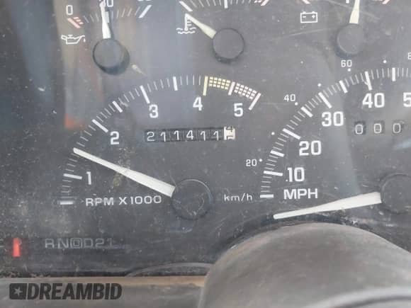 1992 Chevrolet Suburban с VIN 1GNFK16K6NJ348445, выставлен на аукционе IAAI как лот 42554575 с пробегом 211 411 миль миль и . История ставок и продаж доступна на DreamBid. Изображение 7.