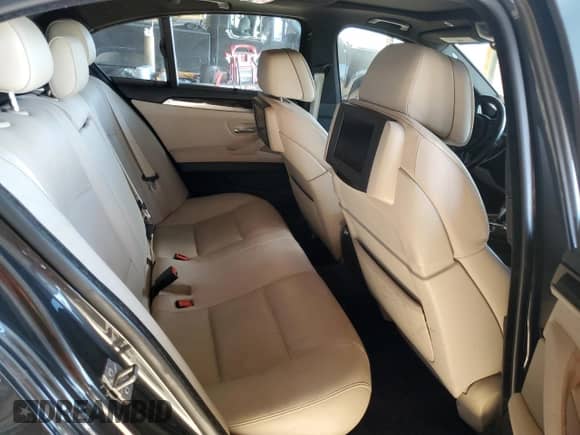 2012 BMW 5 Series 550i с VIN WBAFR9C58CDX79413, выставлен на аукционе Copart как лот 80545715 с пробегом 94 121 миль миль и Чистый • Clean title. История ставок и продаж доступна на DreamBid. Изображение 10.