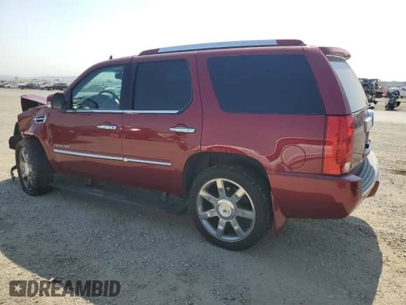 2011 Cadillac Escalade Premium с VIN 1GYS4CEF5BR131249, выставлен на аукционе Copart как лот 68678945 с пробегом 95 670 миль миль и Списание • Salvage title. История ставок и продаж доступна на DreamBid. Изображение 2.