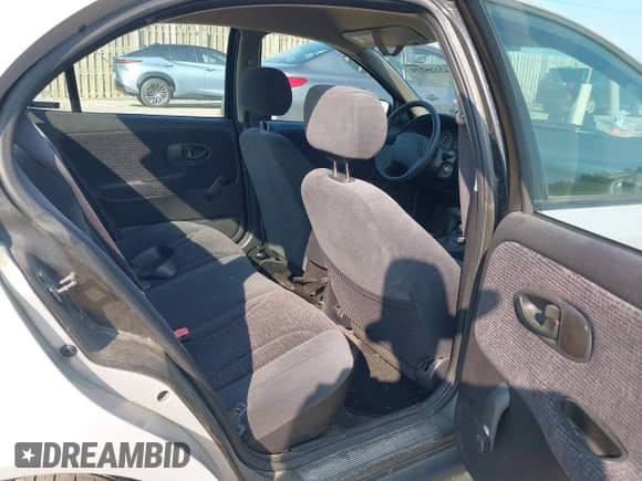 2001 Saturn SL с VIN 1G8ZK52771Z269242, выставлен на аукционе IAAI как лот 42425226 с пробегом 129 539 миль миль и . История ставок и продаж доступна на DreamBid. Изображение 8.