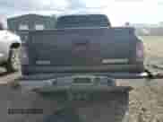 2003 GMC Sierra 1500 SLE с VIN 1GTEC14T03Z360702, выставлен на аукционе Copart как лот 71679304 с пробегом 286 473 миль миль и Списание • Salvage title. История ставок и продаж доступна на DreamBid. Изображение 6.