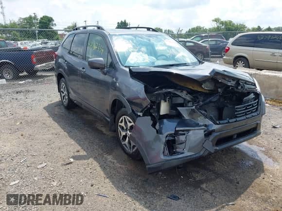 2024 Subaru Forester Premium z VIN JF2SKADC6RH405034, wystawiony jako IAAI lot #42782354 z przebiegiem 2 874 mil mil oraz . Historia ofert i sprzedaży dostępna na DreamBid. Obrazek 1.