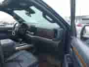 2022 Chevrolet Silverado 1500 High Country с VIN 3GCUDJET1NG668701, выставлен на аукционе IAAI как лот 42859797 с пробегом Не указан миль и . История ставок и продаж доступна на DreamBid. Изображение 5.