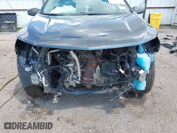 2020 Chevrolet Equinox LT с VIN 2GNAXUEV3L6267499, выставлен на аукционе IAAI как лот 42989796 с пробегом 61 145 миль миль и . История ставок и продаж доступна на DreamBid. Изображение 6.