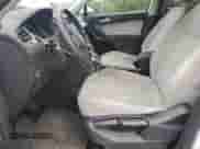 2019 Volkswagen Tiguan S с VIN 3VV0B7AX1KM052494, выставлен на аукционе Copart как лот 85909855 с пробегом 104 737 миль миль и Списание • Salvage title. История ставок и продаж доступна на DreamBid. Изображение 7.