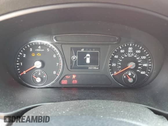 2016 Kia Sorento LX z VIN 5XYPG4A37GG063160, wystawiony jako Copart lot #81322385 z przebiegiem 162 106 mil mil oraz Czysty tytuł • Clean title. Historia ofert i sprzedaży dostępna na DreamBid. Obrazek 9.