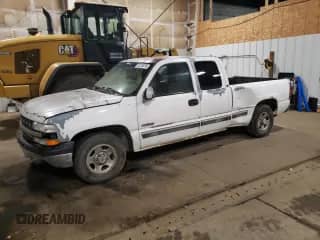 2001 Chevrolet Silverado 1500 LS with VIN 2GCEC19T011258458, listed as a Copart auction lot 80125075 with 242,546 mi miles and Non repairable. Bid and sale history available at DreamBid. Image 1.