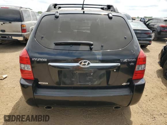 2008 Hyundai Tucson SE с VIN KM8JN72D28U818960, выставлен на аукционе Copart как лот 66391685 с пробегом 151 768 миль миль и Списание • Salvage title. История ставок и продаж доступна на DreamBid. Изображение 6.