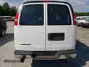 2022 Chevrolet Express Cargo z VIN 1GCWGAF77N1268206, wystawiony jako Copart lot #57682045 z przebiegiem 38 756 mil mil oraz Szkoda całkowita • Salvage title. Historia ofert i sprzedaży dostępna na DreamBid. Obrazek 6.