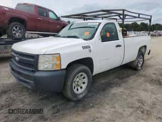 2010 Chevrolet Silverado 1500 Work Truck с VIN 1GCPCPEA0AZ176656, выставлен на аукционе Copart как лот 70373575 с пробегом Не указан миль и Чистый • Clean title. История ставок и продаж доступна на DreamBid. Изображение 1.
