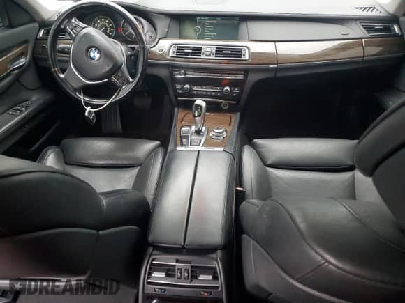 2012 BMW 7 Series 750Li xDrive with VIN WBAKC8C57CC435068, listed as a Copart auction lot 67422785 with 119,832 mi miles and Salvage title. Bid and sale history available at DreamBid. Image 8.