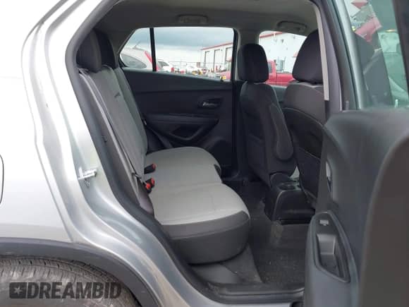 2016 Chevrolet Trax LS с VIN KL7CJKSB2GB666390, выставлен на аукционе IAAI как лот 43237737 с пробегом 115 729 миль миль и . История ставок и продаж доступна на DreamBid. Изображение 8.