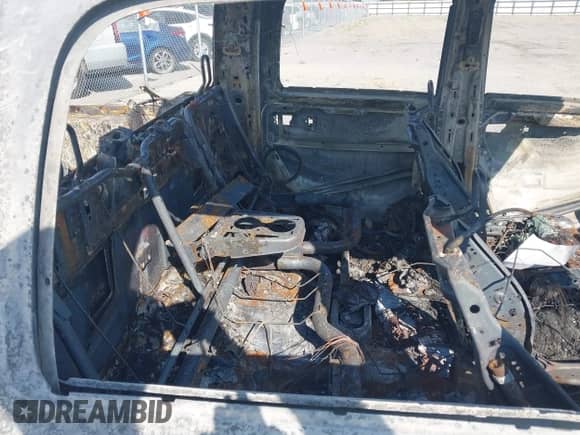 2013 Ram 1500 Big Horn z VIN 1C6RR7LT1DS505431, wystawiony jako IAAI lot #43238134 z przebiegiem Nie podano mil oraz . Historia ofert i sprzedaży dostępna na DreamBid. Obrazek 8.