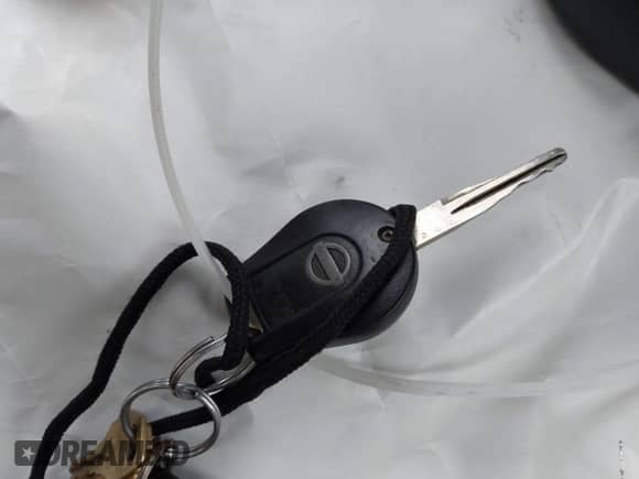 2014 Nissan Note SV z VIN 3N1CE2CP6EL355951, wystawiony jako IAAI lot #43520181 z przebiegiem 158 978 mil mil oraz . Historia ofert i sprzedaży dostępna na DreamBid. Obrazek 11.