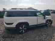 2025 Hyundai Santa Fe Limited с VIN 5NMP3DG13SH043309, выставлен на аукционе Copart как лот 69197475 с пробегом 6 137 миль миль и Списание • Salvage title. История ставок и продаж доступна на DreamBid. Изображение 3.