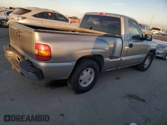 1999 GMC Sierra 1500 SLE с VIN 1GTEC14T1XZ519751, выставлен на аукционе Copart как лот 88065465 с пробегом 195 547 миль миль и Списание • Salvage title. История ставок и продаж доступна на DreamBid. Изображение 3.