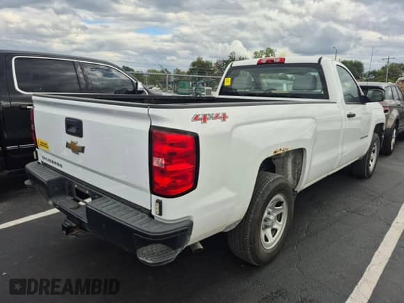 2015 Chevrolet Silverado 1500 Work Truck с VIN 1GCNKPEH2FZ329553, выставлен на аукционе IAAI как лот 43501660 с пробегом 131 338 миль миль и . История ставок и продаж доступна на DreamBid. Изображение 9.