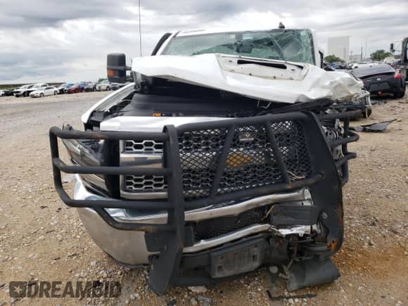 2019 Chevrolet Silverado 2500HD LT z VIN 1GC1KSEY3KF240538, wystawiony jako Copart lot #60036385 z przebiegiem Nie podano mil oraz Szkoda całkowita • Salvage title. Historia ofert i sprzedaży dostępna na DreamBid. Obrazek 5.