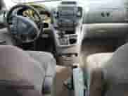 2007 Hyundai Entourage GLS с VIN KNDMC233776012566, выставлен на аукционе Copart как лот 65477123 с пробегом Не указан миль и На запчасти • Non repairable. История ставок и продаж доступна на DreamBid. Изображение 8.