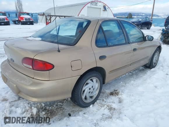1999 Chevrolet Cavalier LS с VIN 1G1JF52T5X7239108, выставлен на аукционе IAAI как лот 41551700 с пробегом 147 139 миль миль и . История ставок и продаж доступна на DreamBid. Изображение 4.