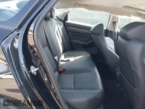 2020 Honda Accord EX-L z VIN 1HGCV1F5XLA017363, wystawiony jako IAAI lot #43313566 z przebiegiem 20 960 mil mil oraz . Historia ofert i sprzedaży dostępna na DreamBid. Obrazek 8.