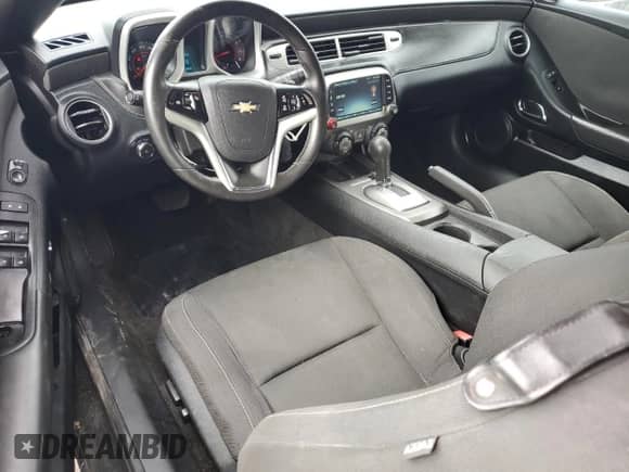 2014 Chevrolet Camaro LT z VIN 2G1FB3D3XE9264388, wystawiony jako Copart lot #85725845 z przebiegiem 186 827 mil mil oraz Szkoda całkowita • Salvage title. Historia ofert i sprzedaży dostępna na DreamBid. Obrazek 8.