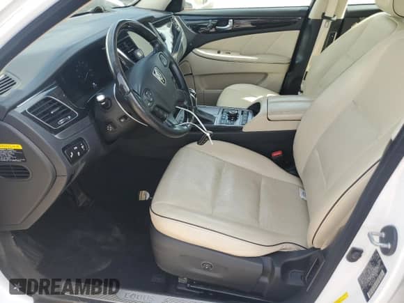 2016 Hyundai Equus Signature с VIN KMHGH4JH7GU103238, выставлен на аукционе Copart как лот 80819655 с пробегом 112 516 миль миль и Чистый • Clean title. История ставок и продаж доступна на DreamBid. Изображение 7.