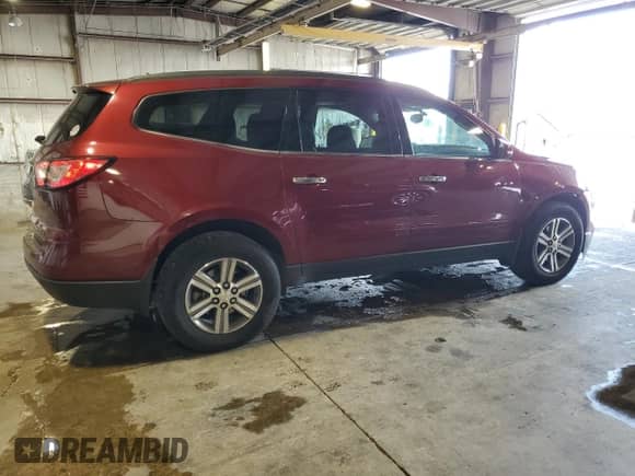 2015 Chevrolet Traverse LT with VIN 1GNKVHKD2FJ334341, listed as a Copart auction lot 69672245 with 209,372 mi miles and Salvage title. Bid and sale history available at DreamBid. Image 3.