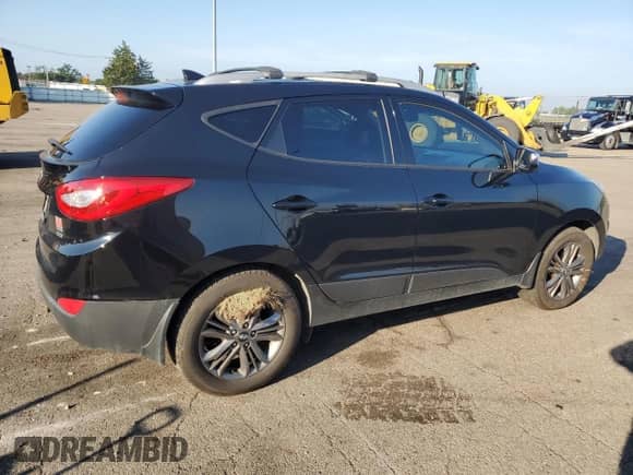 2014 Hyundai Tucson Walking Dead Edition z VIN KM8JUCAG1EU939644, wystawiony jako Copart lot #65899175 z przebiegiem 171 118 mil mil oraz Szkoda całkowita • Salvage title. Historia ofert i sprzedaży dostępna na DreamBid. Obrazek 3.