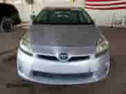 2010 Toyota Prius III with VIN JTDKN3DU2A0115628, listed as a Copart auction lot 86817425 with 227,240 mi miles and Salvage title. Bid and sale history available at DreamBid. Image 5.