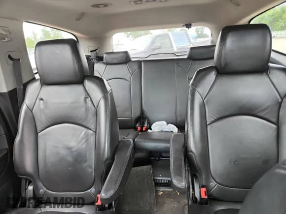 2011 Chevrolet Traverse 2LT с VIN 1GNKRJED2BJ131936, выставлен на аукционе Copart как лот 70148985 с пробегом 135 837 миль миль и Списание • Salvage title. История ставок и продаж доступна на DreamBid. Изображение 10.