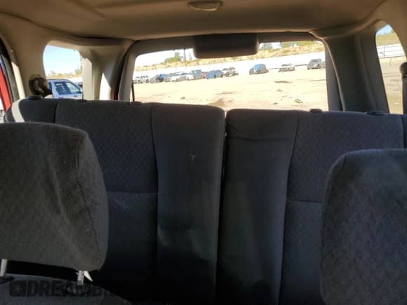 1999 Chevrolet Tracker z VIN 2CNBJ13C2X6911316, wystawiony jako Copart lot #74851094 z przebiegiem Nie podano mil oraz Szkoda całkowita • Salvage title. Historia ofert i sprzedaży dostępna na DreamBid. Obrazek 10.