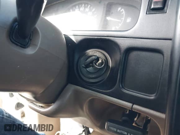 2002 Toyota Tacoma with VIN 5TENL42N42Z104457, listed as a IAAI auction lot 43314724 with 244,750 mi miles and . Bid and sale history available at DreamBid. Image 11.