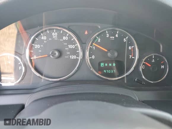 2011 Jeep Liberty Sport with VIN 1J4PN2GK1BW520494, listed as a Copart auction lot 69432985 with 97,037 mi miles and Salvage title. Bid and sale history available at DreamBid. Image 9.