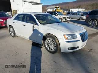 2011 Chrysler 300 C with VIN 2C3CK6CT6BH569115, listed as a IAAI auction lot 41463300 with 83,650 mi miles and . Bid and sale history available at DreamBid. Image 1.