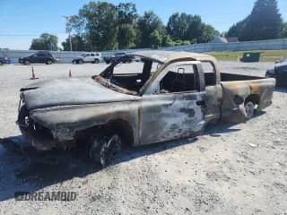 2004 Dodge Dakota Sport with VIN 1D7HG32N44S739655, listed as a Copart auction lot 82379845 with Not provided miles and Salvage title. Bid and sale history available at DreamBid. Image 1.