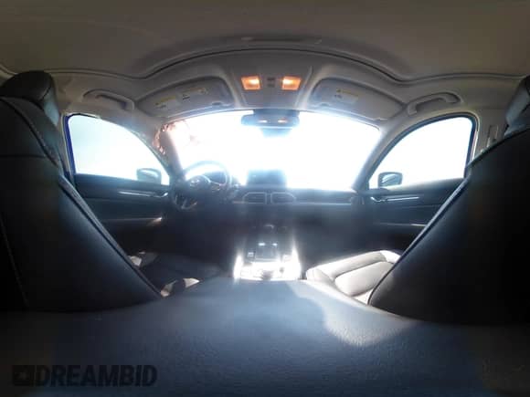 2022 Mazda CX-5 S Preferred z VIN JM3KFBCMXN1534309, wystawiony jako IAAI lot #42600606 z przebiegiem 40 529 mil mil oraz . Historia ofert i sprzedaży dostępna na DreamBid. Obrazek 18.
