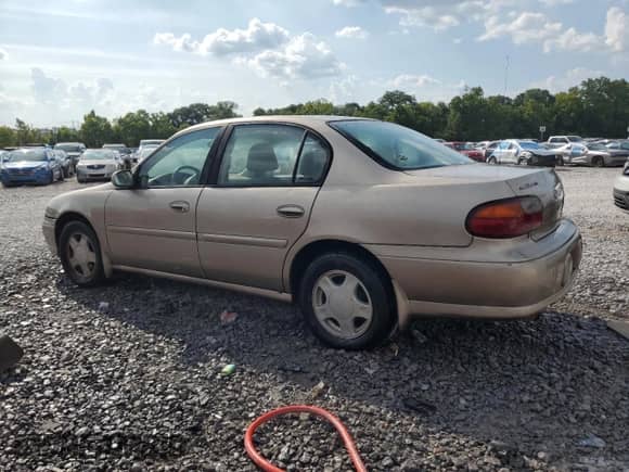 2000 Chevrolet Malibu LS с VIN 1G1NE52J3Y6227906, выставлен на аукционе Copart как лот 66544885 с пробегом 229 070 миль миль и Списание • Salvage title. История ставок и продаж доступна на DreamBid. Изображение 2.