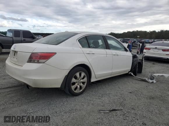 2009 Honda Accord EX-L with VIN 1HGCP26899A186115, listed as a Copart auction lot 85694215 with Not provided miles and Salvage title. Bid and sale history available at DreamBid. Image 3.