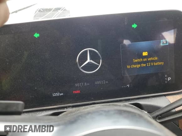 2022 Mercedes-Benz C 300 with VIN W1KAF4GB8NR057007, listed as a Copart auction lot 80397405 with 48,512 mi miles and Salvage title. Bid and sale history available at DreamBid. Image 9.