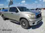 2007 Toyota Tundra SR5 z VIN 5TFST54137X001807, wystawiony jako Copart lot #70468715 z przebiegiem 259 131 mil mil oraz Szkoda całkowita • Salvage title. Historia ofert i sprzedaży dostępna na DreamBid. Obrazek 4.