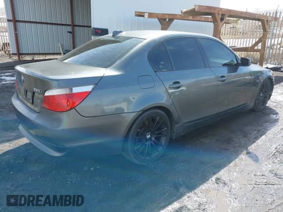 2007 BMW 5 Series 550i с VIN WBANB53537CP08107, выставлен на аукционе IAAI как лот 38914724 с пробегом 160 133 миль миль и . История ставок и продаж доступна на DreamBid. Изображение 4.