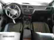 2022 Volkswagen Tiguan SE R-Line Black с VIN 3VVCB7AX5NM070935, выставлен на аукционе Copart как лот 80147435 с пробегом 64 700 миль миль и Списание • Salvage title. История ставок и продаж доступна на DreamBid. Изображение 8.