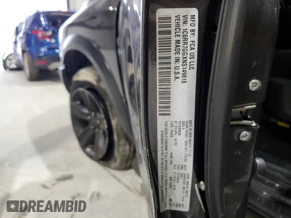 2022 Ram 1500 Warlock с VIN 1C6RR7GGXNS149818, выставлен на аукционе Copart как лот 81627555 с пробегом 84 023 миль миль и Списание • Salvage title. История ставок и продаж доступна на DreamBid. Изображение 13.