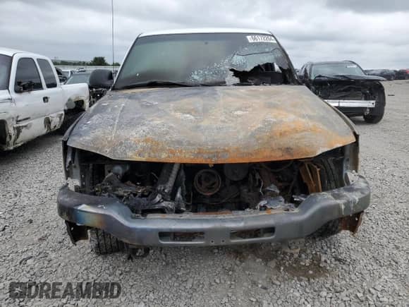 2007 GMC Sierra 1500 Work Truck with VIN 1GTEK19V07Z169669, listed as a Copart auction lot 66172204 with Not provided miles and Salvage title. Bid and sale history available at DreamBid. Image 5.