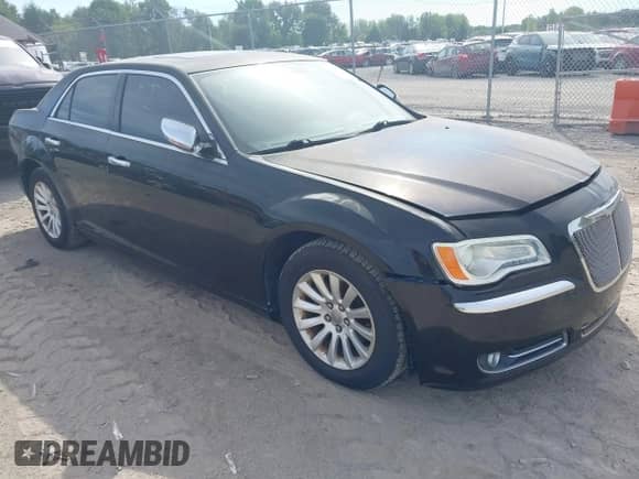2012 Chrysler 300 с VIN 2C3CCAAG6CH104678, выставлен на аукционе IAAI как лот 43009706 с пробегом 119 078 миль миль и . История ставок и продаж доступна на DreamBid. Изображение 1.