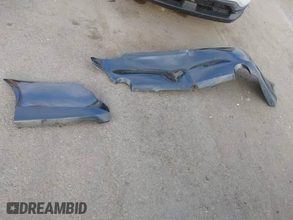 2007 Lexus ES 330 с VIN JTHBJ46G772104368, выставлен на аукционе IAAI как лот 43120288 с пробегом 203 771 миль миль и . История ставок и продаж доступна на DreamBid. Изображение 12.