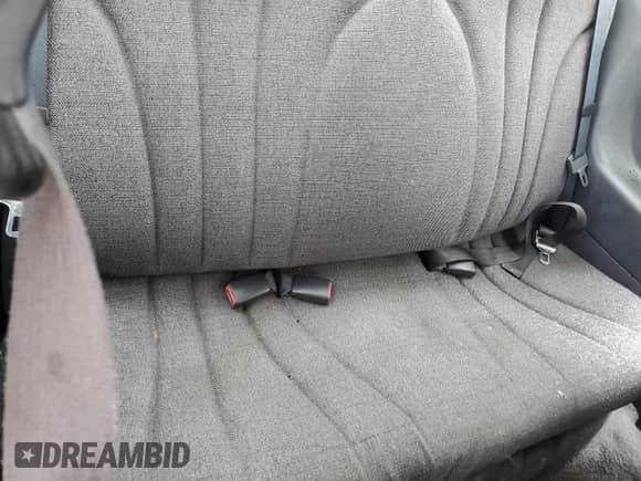 2000 Chevrolet Cavalier с VIN 1G1JC1240Y7393642, выставлен на аукционе Copart как лот 45465265 с пробегом 261 356 миль миль и Списание • Salvage title. История ставок и продаж доступна на DreamBid. Изображение 11.